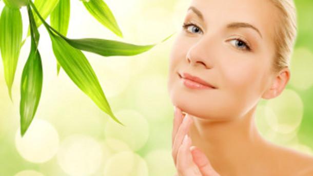 Anti Aging serum za obraz s hialuronsko kislino