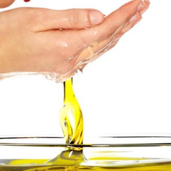 Nočno razvajanje obraza - oljni serum