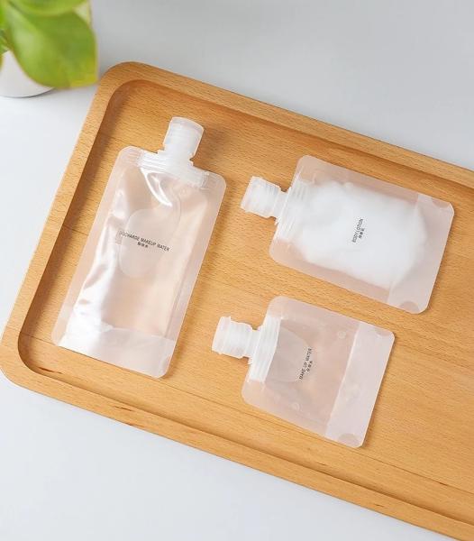 Potovalna embalaža za šampone, losjone, balzame (30, 50 ali 100 ml)