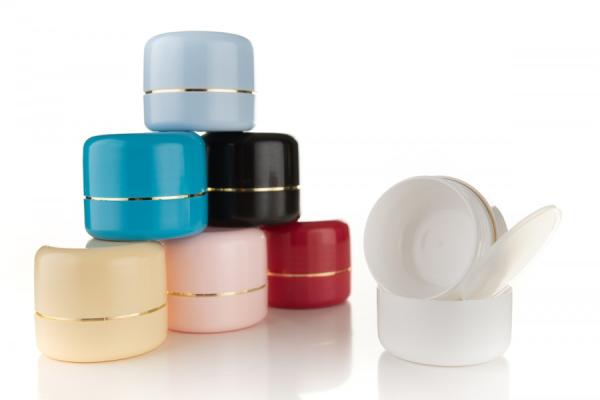 50 ml plastični lonček s pokrovčkom in zlatim robom