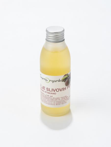 Olje slivovih pešk