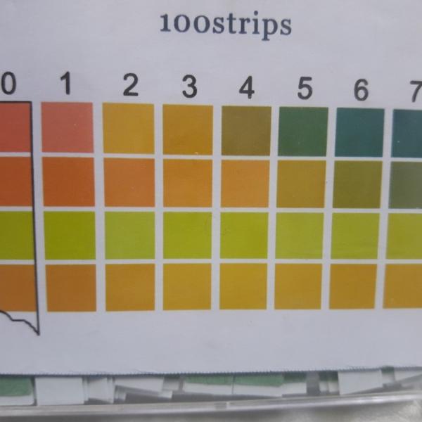 pH lističi - 100 kom v plastični škatlici