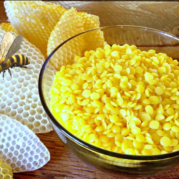 Čebelji vosek rumeni BIO - rafiniran