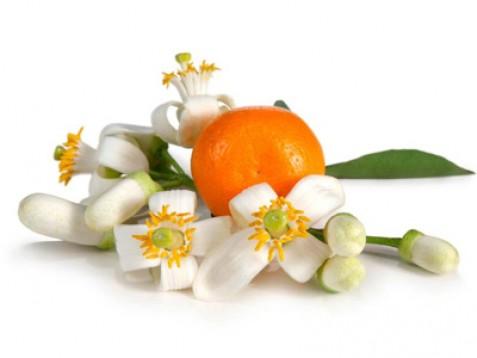 Neroli eterično olje (pomarančni cvetovi)