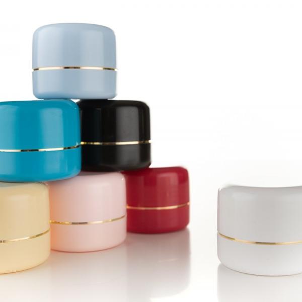 50 ml plastični lonček s pokrovčkom in zlatim robom