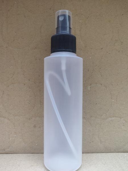 HDPE prosojna plastenka s pršilko 125 ml