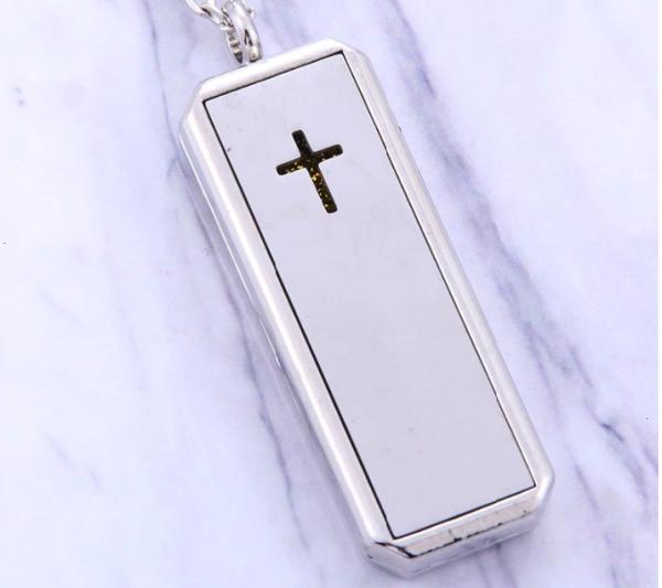 Verižica z obeskom/difuzorjem za eterična olja (filc)