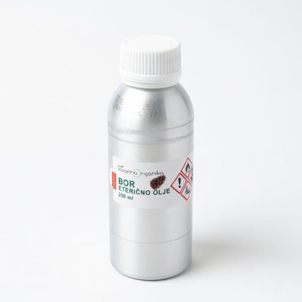 Bor eterično olje