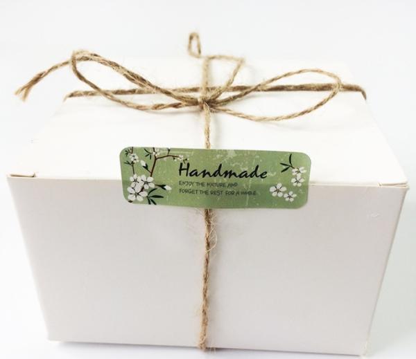Made With Love ali Handmade with kraft nalepke (od 100 do 120 kosov)
